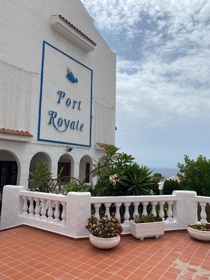 Апартаменти Port Royal Лос-Крістіанос Екстер'єр фото